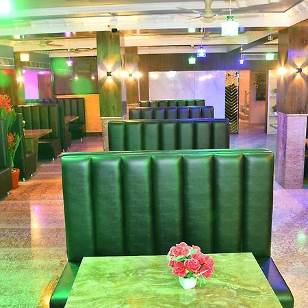 Ganpati Plaza Hotel Ajmer Exteriör bild