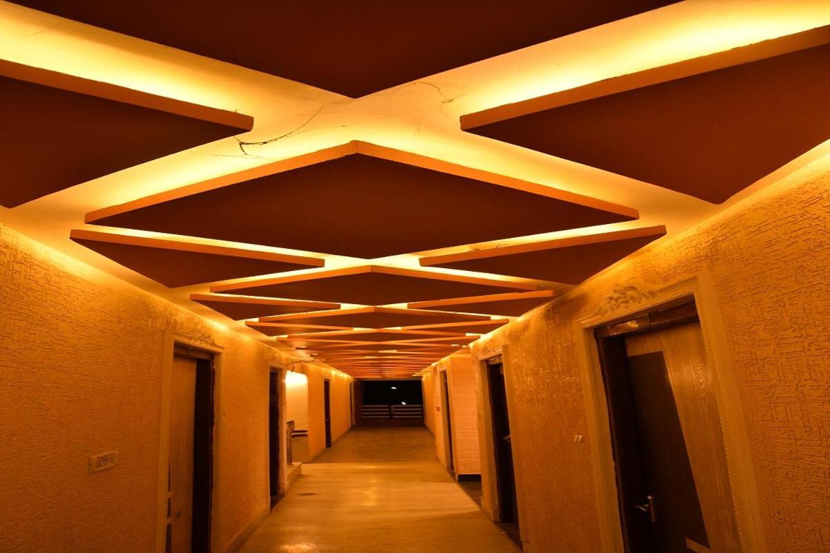 Ganpati Plaza Hotel Ajmer Exteriör bild
